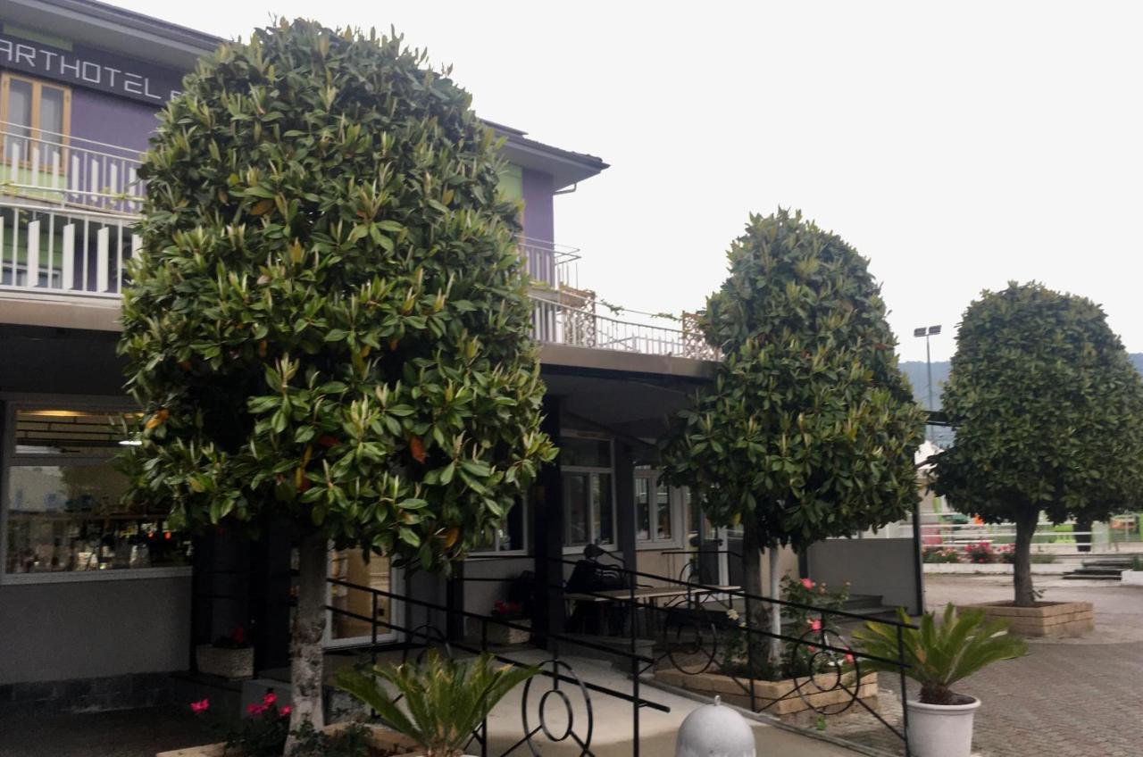 7 Lakes Aparthotel Burolo Exterior photo