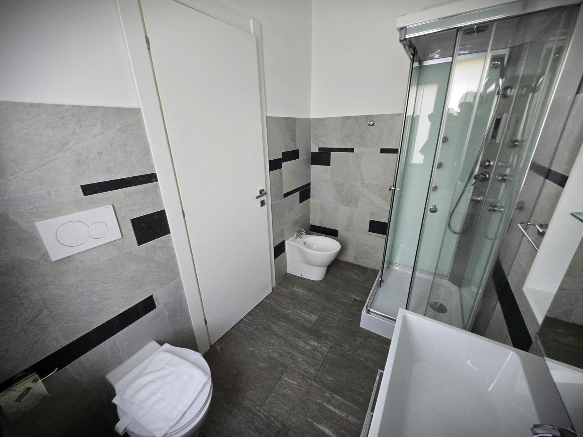 7 Lakes Aparthotel Burolo Exterior photo