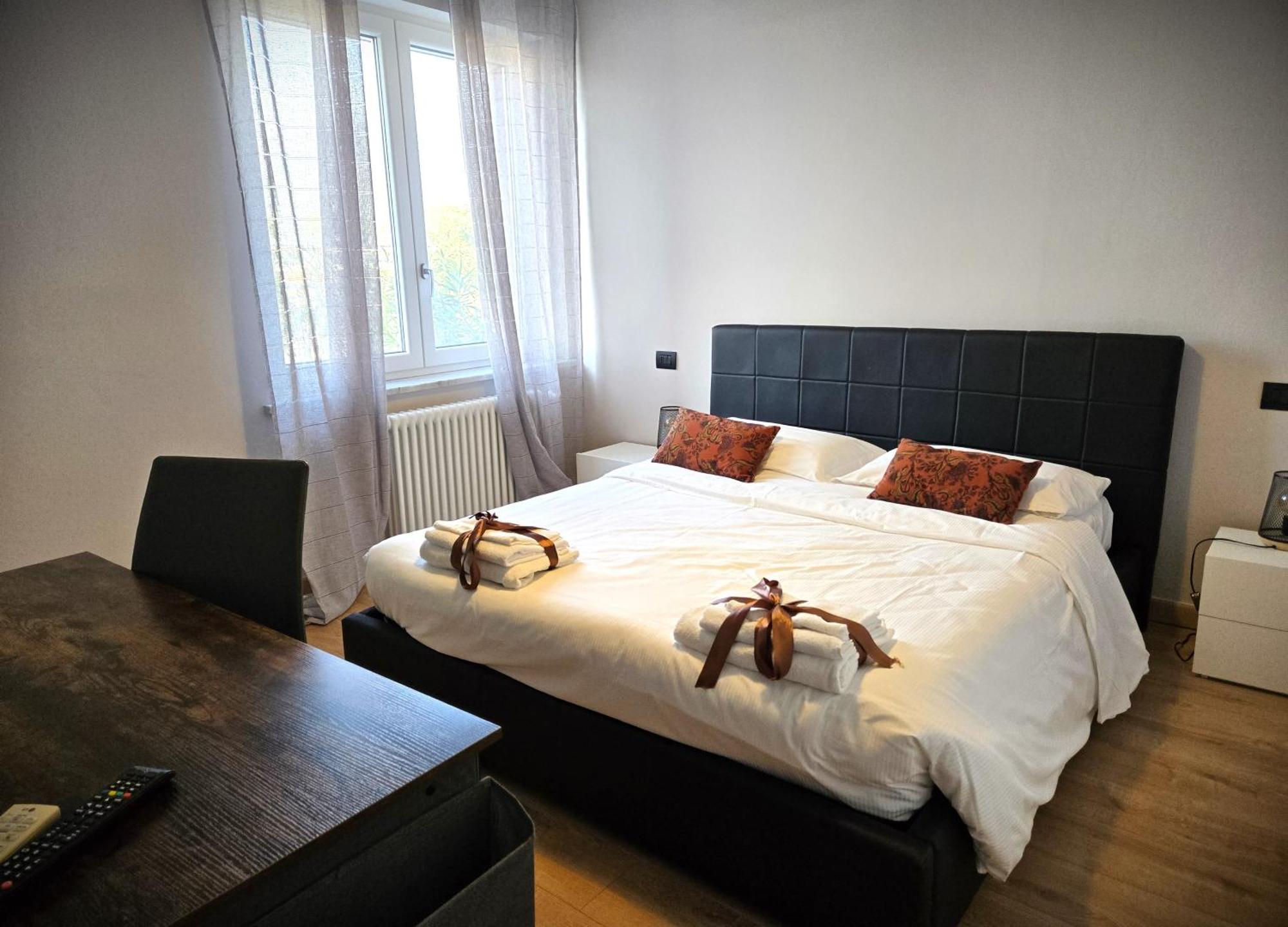 7 Lakes Aparthotel Burolo Exterior photo